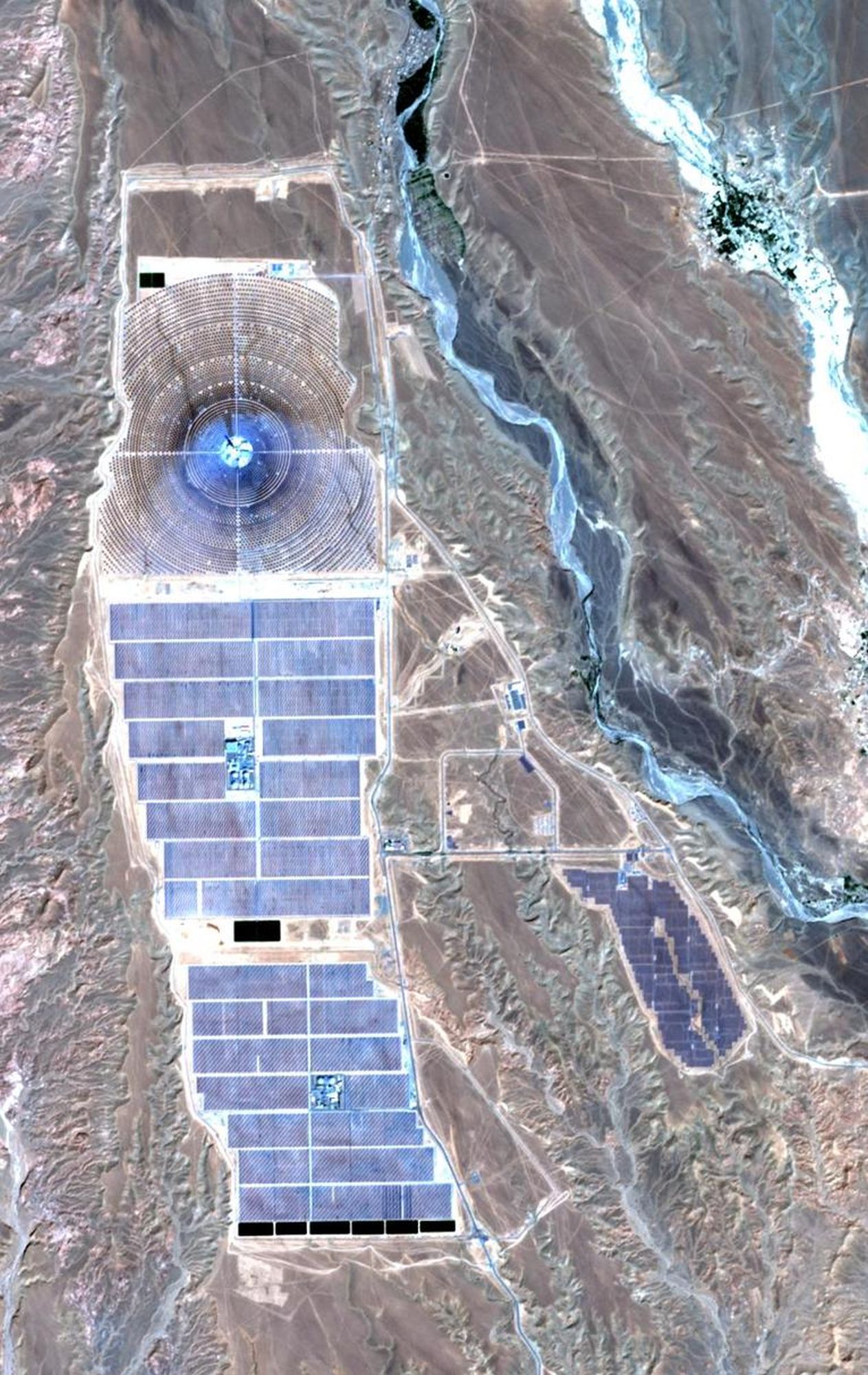 Noor-Ourzazate-Marocco-CC-ESA-CopernicusSentinel-2A
